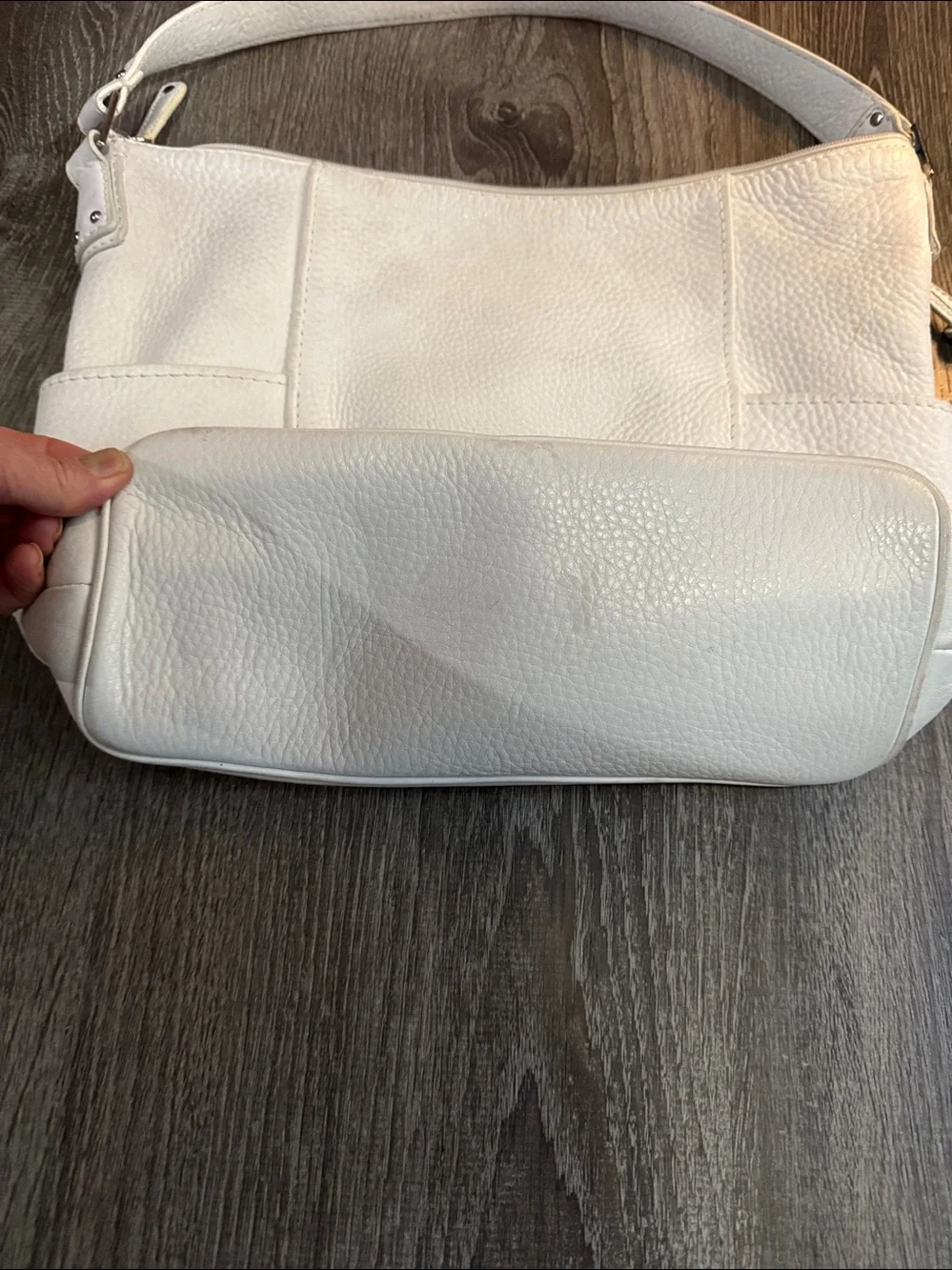 Fossil soft white